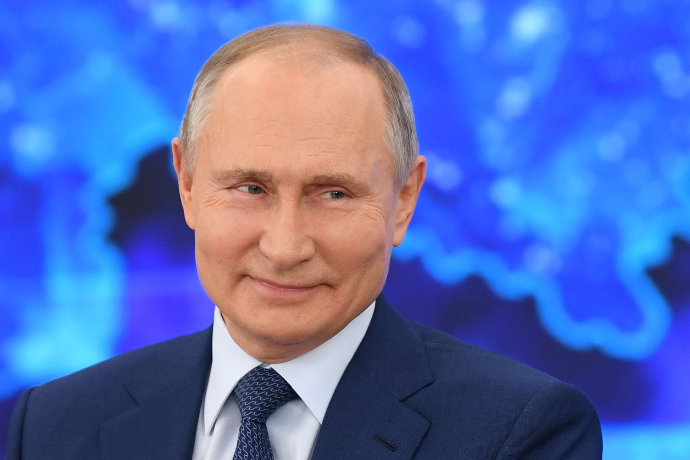 Putin AQSh va Yevropa yetakchilarini bayramlar bilan tabriklashdan bosh tortdi