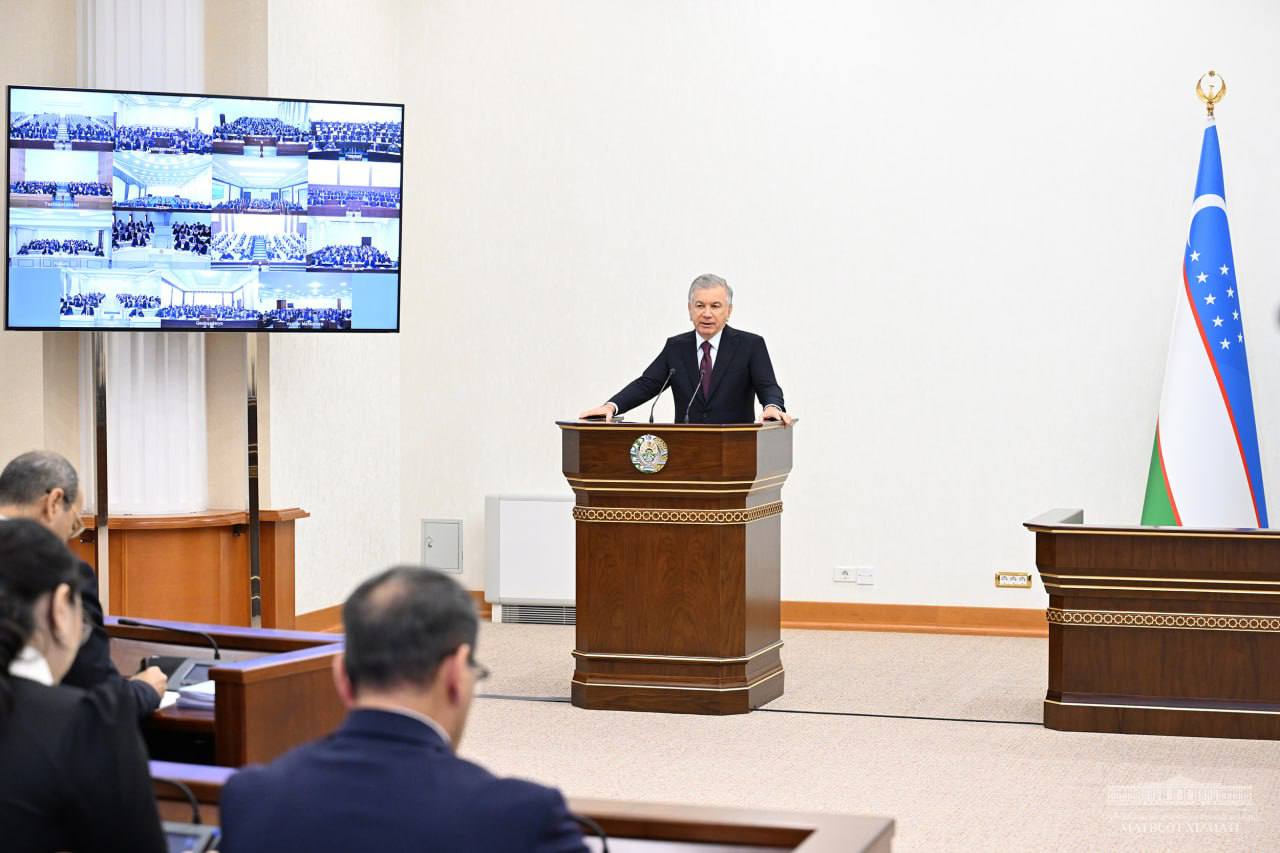 “Maqsadimiz – maktab bitiruvchisi hech boʻlmaganda bitta kasbni egallab katta hayotga qadam qoʻysin” — Shavkat Mirziyoyev