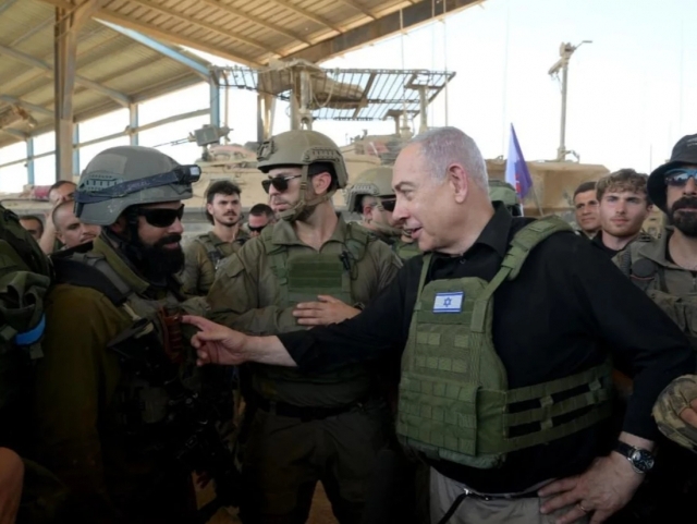 Netanyaxu Rafahga bordi va harbiylar bilan uchrashdi