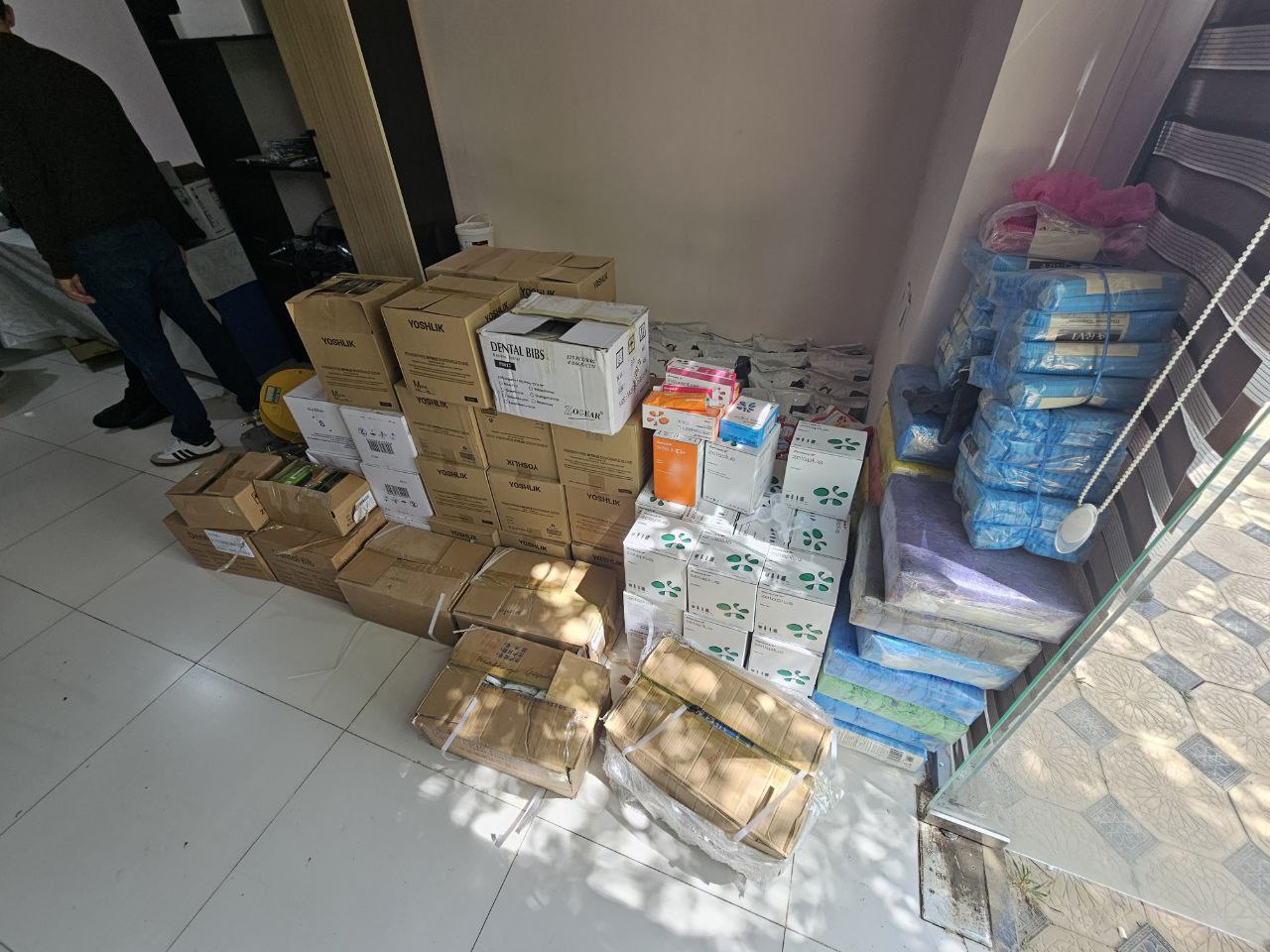 Qashqadaryoda 269 turdagi hujjatsiz dorilar aniqlandi