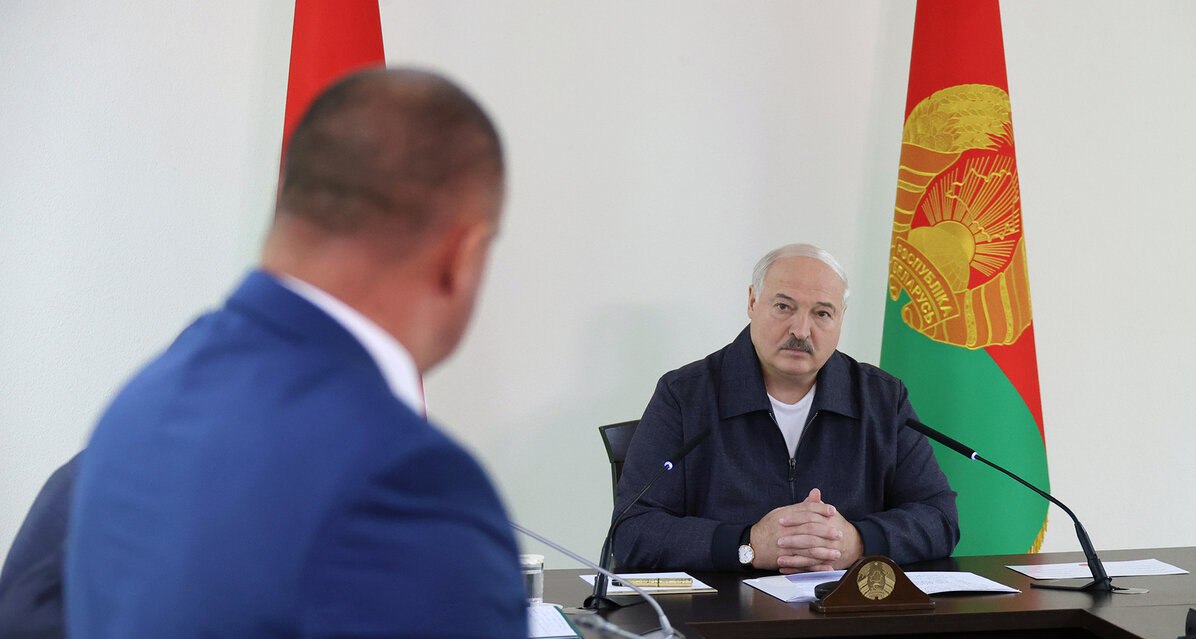 Lukashenko belaruslarni yangi prezidentga tayyorlanishga chaqirdi