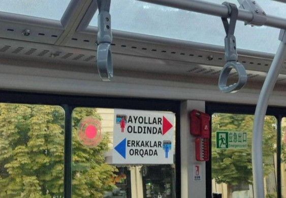 Avtobus salonini erkak va ayollar uchun ajratgan samarqandlik haydovchi jazolandi