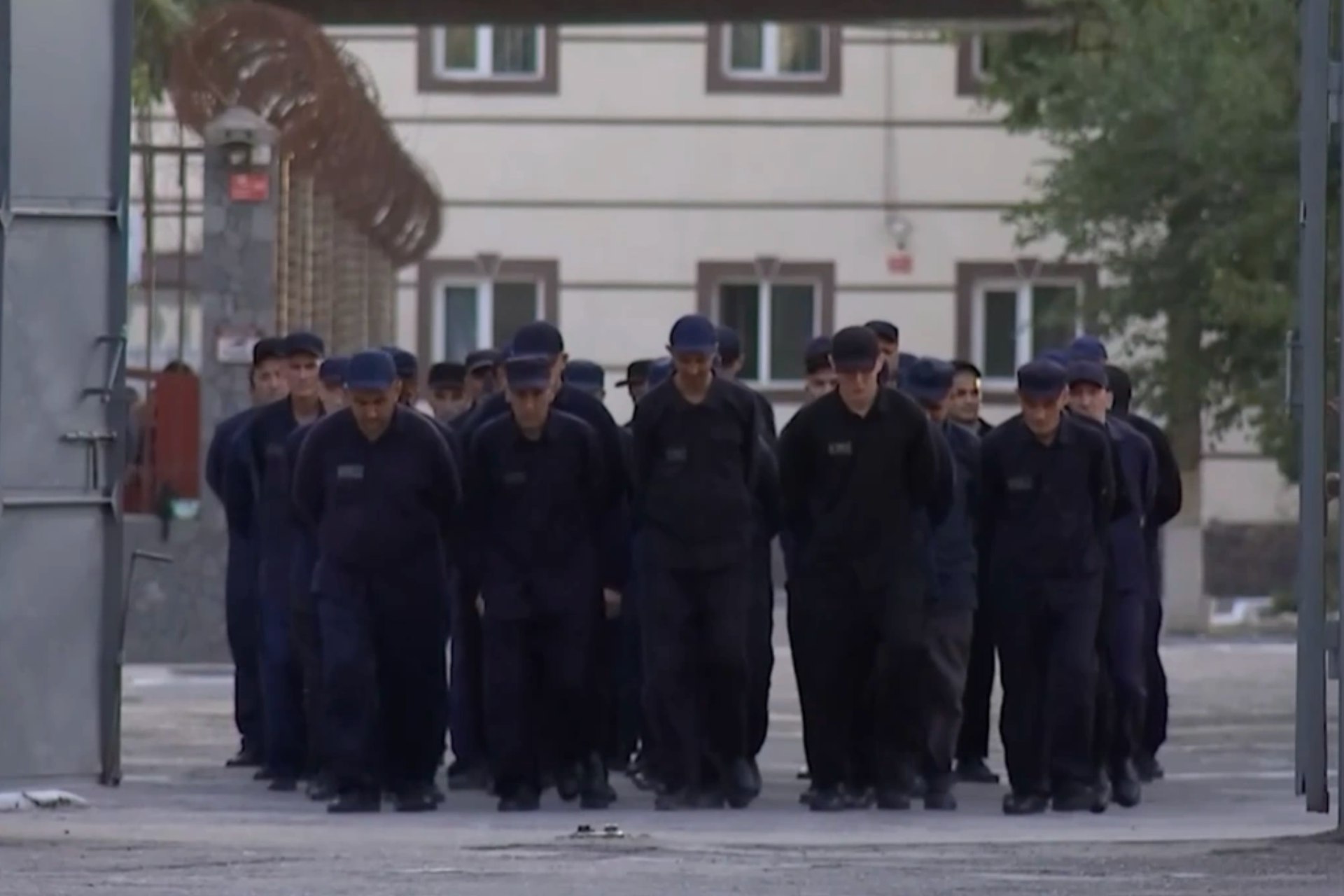 Shavkat Mirziyoyev Mustaqillik bayrami arafasida 523 nafar shaxsni afv etdi