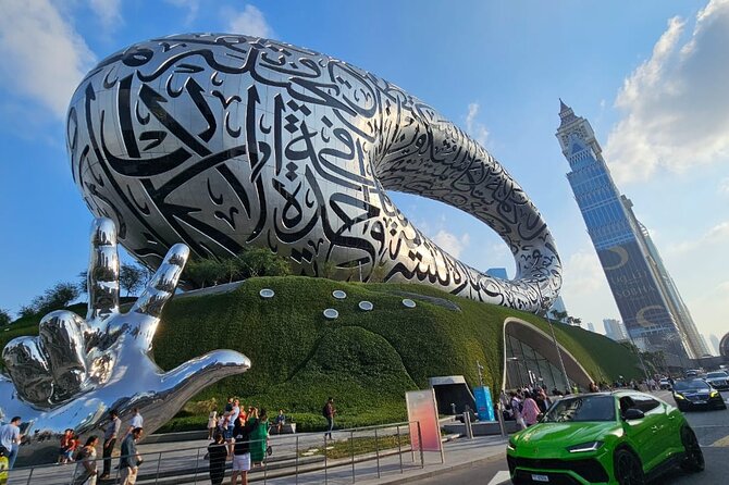 Dubayda o‘zbekistonlik haydovchilar uchun yangi ish imkoniyatlari