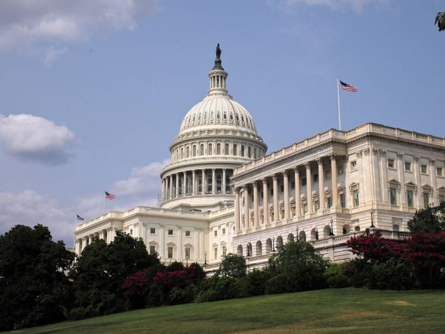 AQShda hukumat faoliyati to‘xtatildi