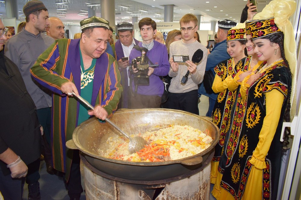 O‘zbekiston turizm salohiyati “EXPOTRAVEL-2025” ko‘rgazmasida taqdim etildi