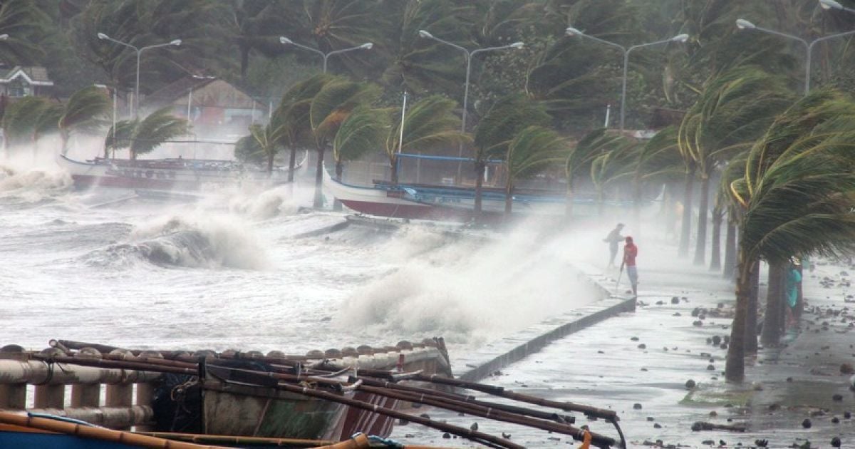 Filippinda yaqinlashib kelayotgan tayfun sababli qariyb bir million kishi evakuatsiya qilindi