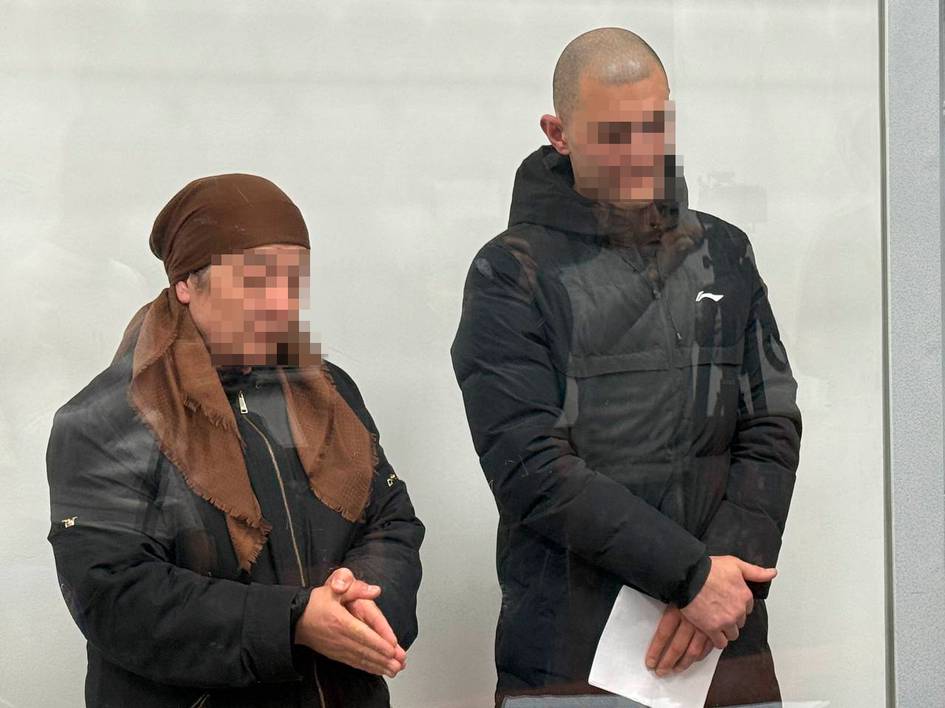 Ayol o’g’li bilan birlashib turmush o’rtog’ini o’ldirdi