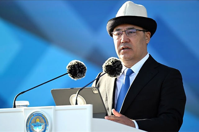 Japarov: “Xitoyliklar bizni bosib olish uchun emas, zavodlar qurish uchun kelgan”