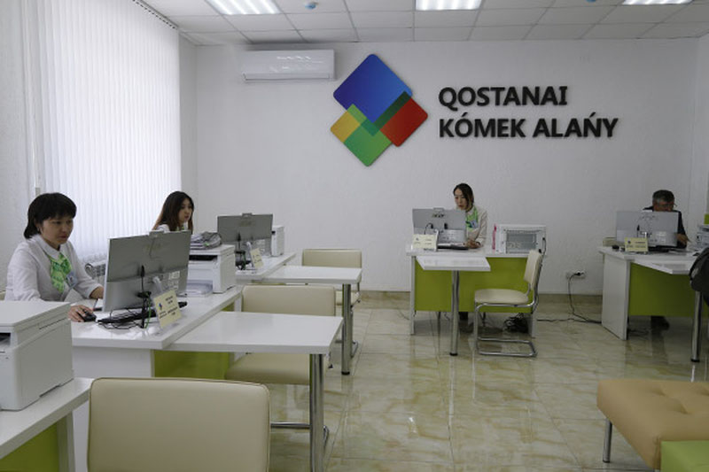 Qozog‘iston deputatlari ayollar uchun ish haftasini qisqartirishni taklif qildi